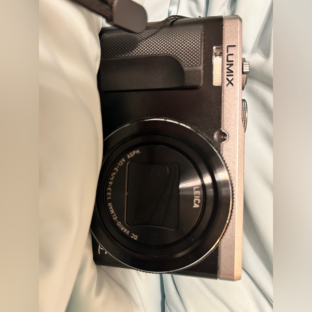 Panasonic lumix dmc-zs60 camera